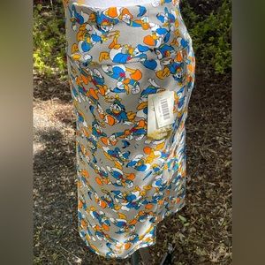 Disney Cassie -Donald Duck -size Medium -pencil skirt-Disney wear